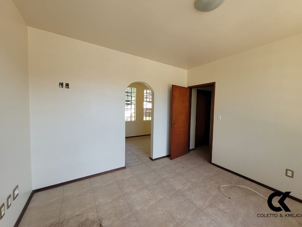 Casa, 3 quartos, 630 m² - Foto 13