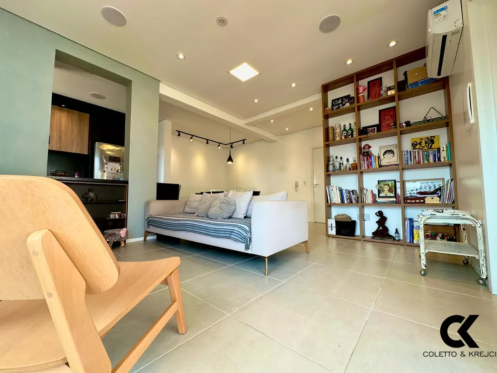 Cobertura à venda com 3 quartos, 167m² - Foto 4