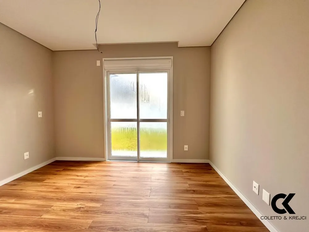 Casa, 3 quartos, 182 m² - Foto 4