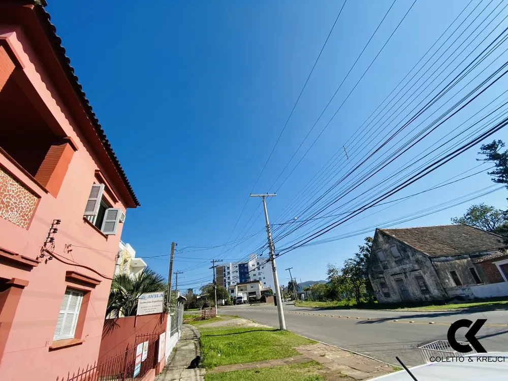 Casa, 7 quartos, 303 m² - Foto 4