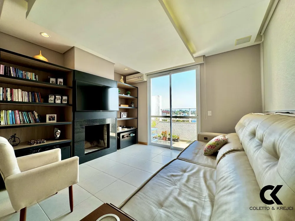Cobertura, 3 quartos, 158 m² - Foto 2