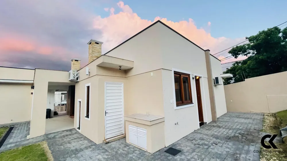 Casa, 3 quartos, 235 m² - Foto 8