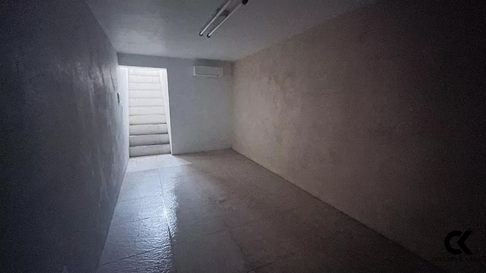 Casa, 3 quartos, 235 m² - Foto 3