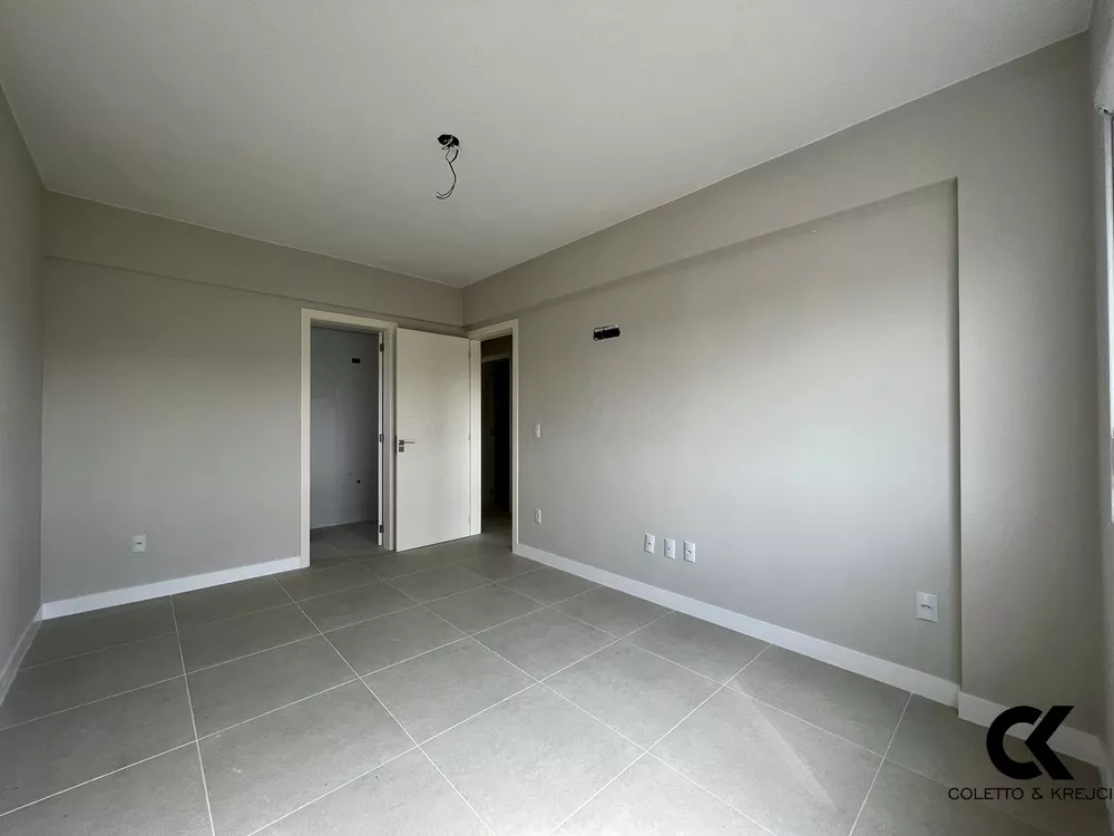 Apartamento, 2 quartos, 77 m² - Foto 4