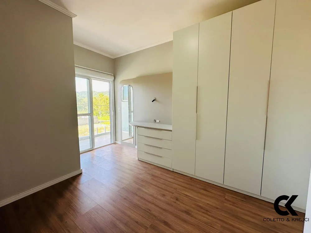 Casa, 3 quartos, 168 m² - Foto 4