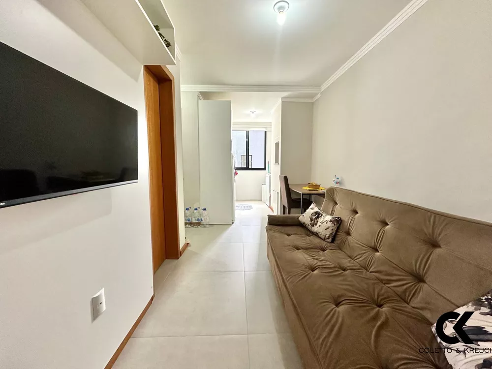 Apartamento à venda com 1 quarto, 52m² - Foto 1