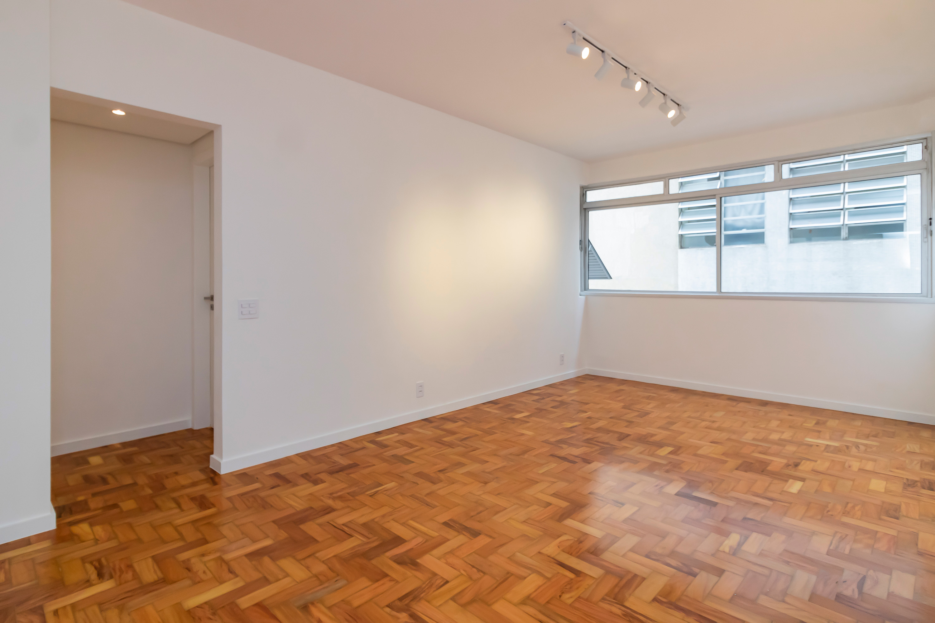 Apartamento à venda com 2 quartos, 87m² - Foto 1