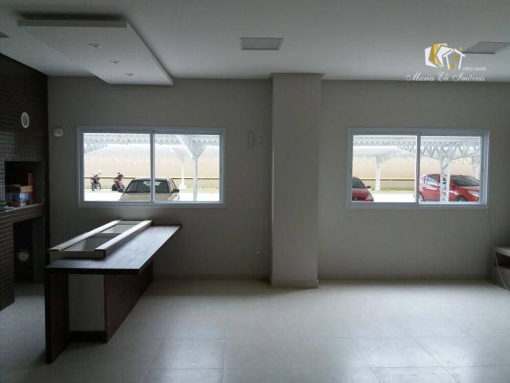 Apartamento à venda com 2 quartos, 63m² - Foto 2