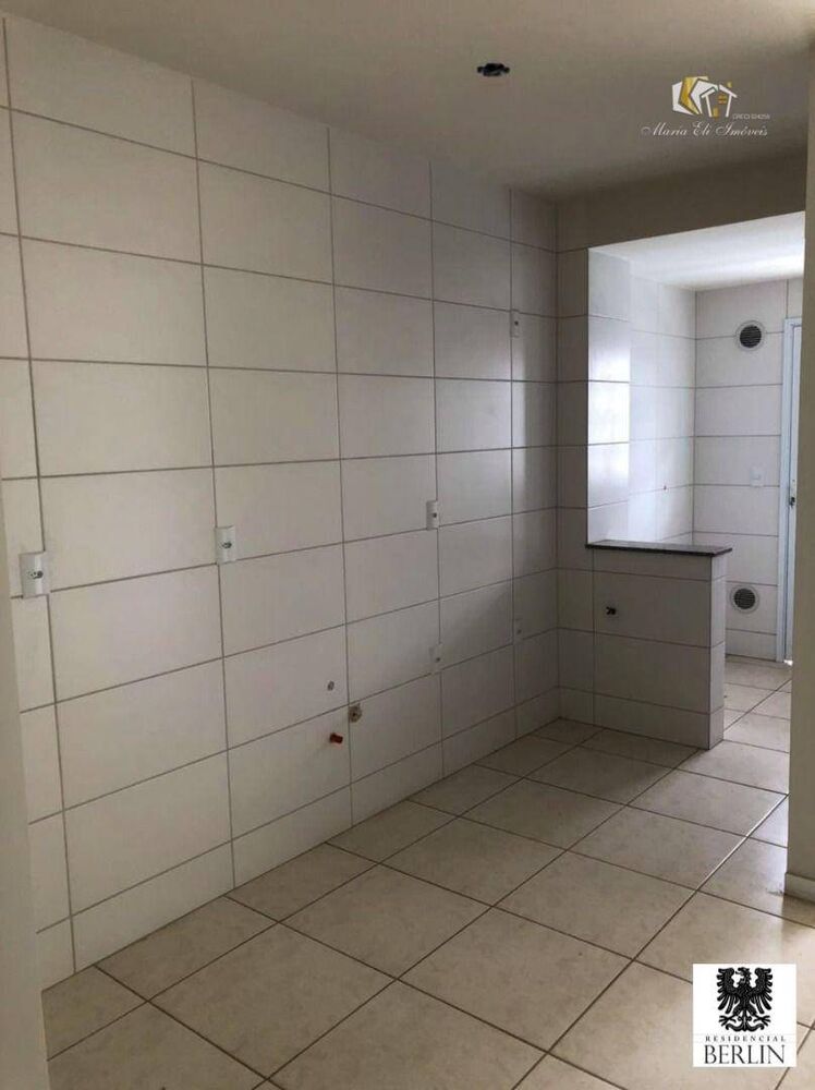 Apartamento à venda com 3 quartos, 90m² - Foto 1