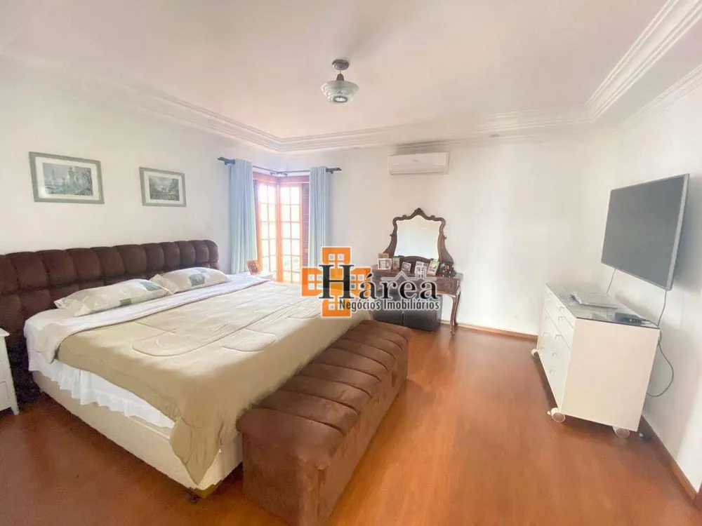 Sobrado, 4 quartos, 342 m² - Foto 1