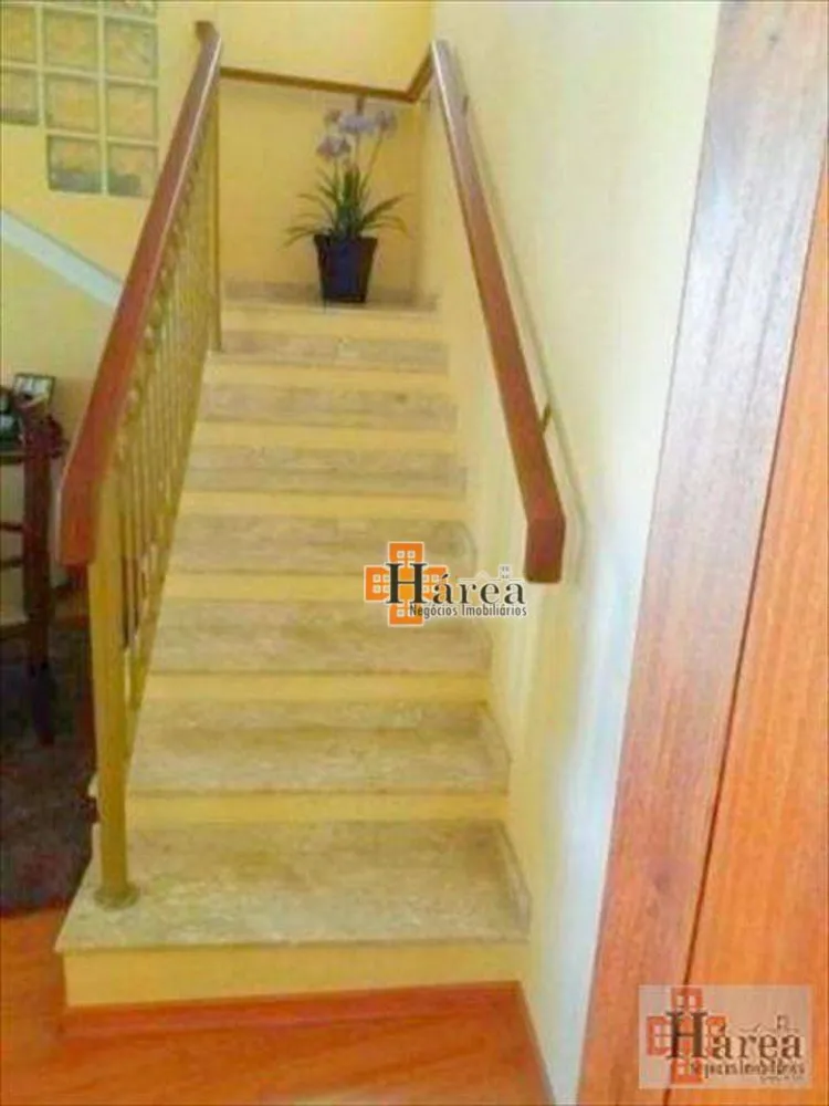 Sobrado, 5 quartos, 367 m² - Foto 1