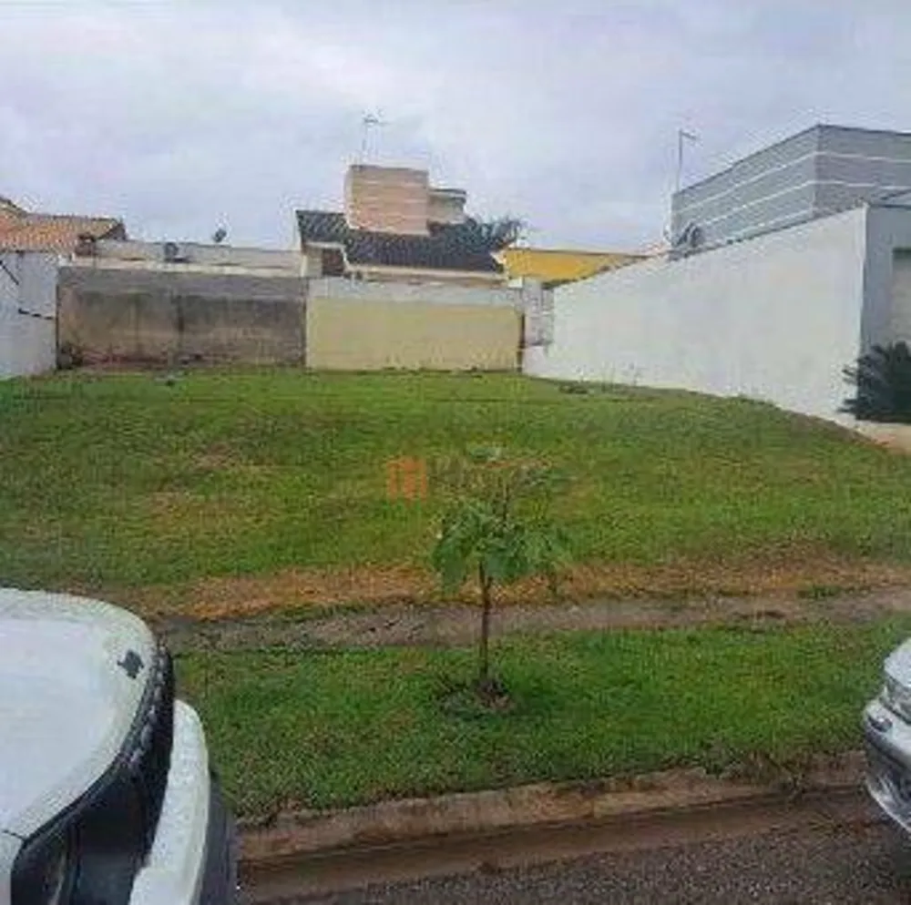 Loteamento e Condomínio, 154 m² - Foto 1