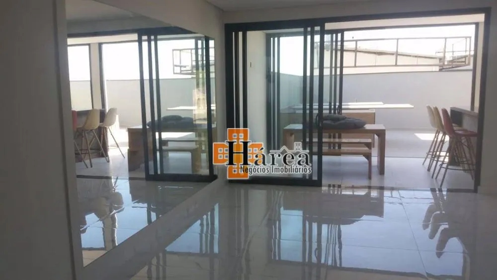 Sobrado, 3 quartos, 250 m² - Foto 1