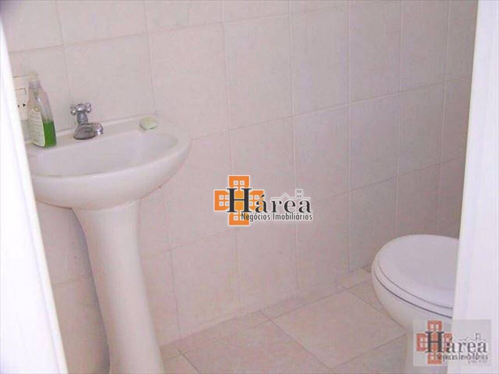 Sobrado, 3 quartos, 237 m² - Foto 1