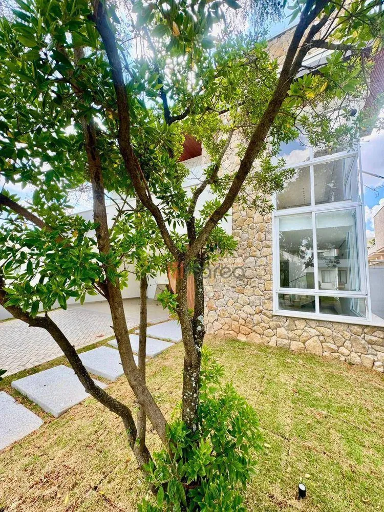 Sobrado, 3 quartos, 280 m² - Foto 1