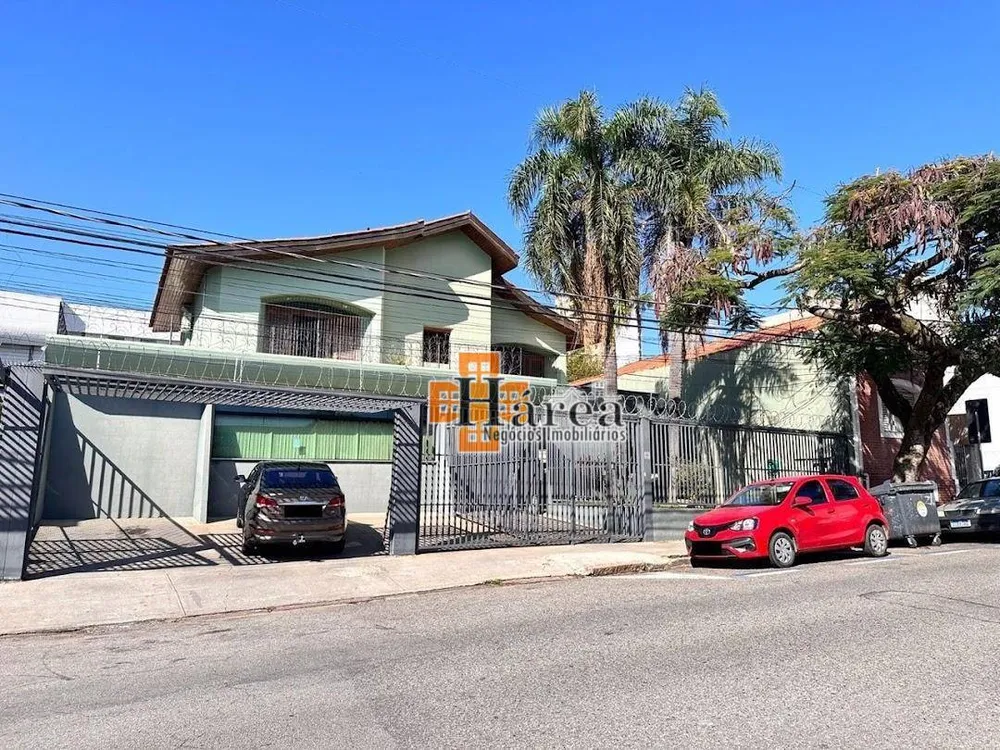 Sobrado, 3 quartos, 900 m² - Foto 1