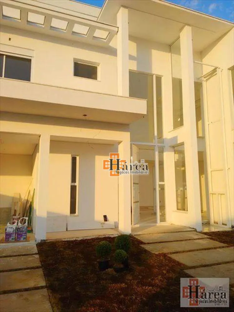 Sobrado, 3 quartos, 300 m² - Foto 1