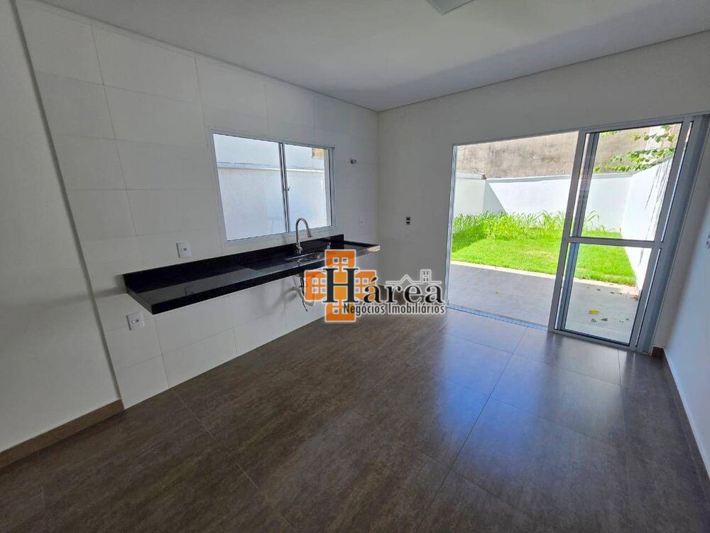 Sobrado à venda com 3 quartos, 123m² - Foto 4