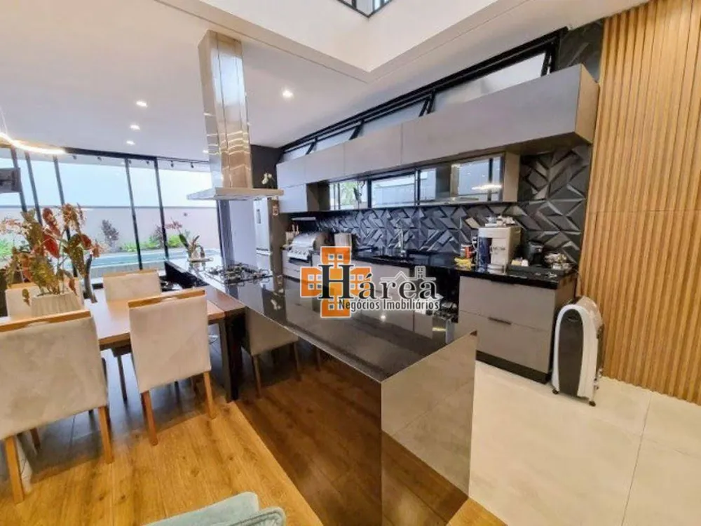 Sobrado, 3 quartos, 270 m² - Foto 4