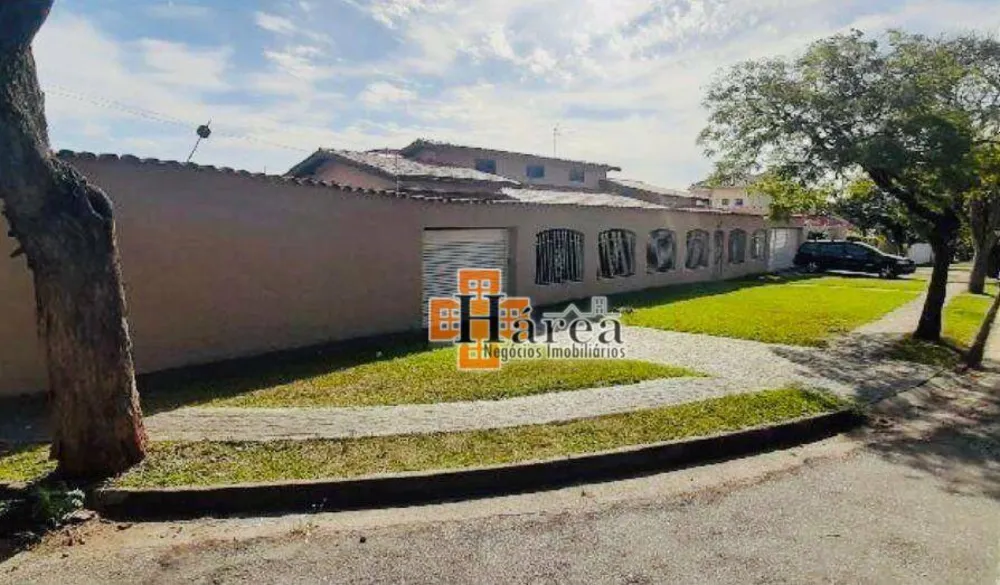 Casa, 3 quartos, 340 m² - Foto 1