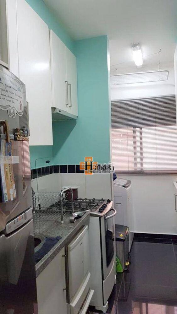 Apartamento à venda com 2 quartos, 60m² - Foto 13