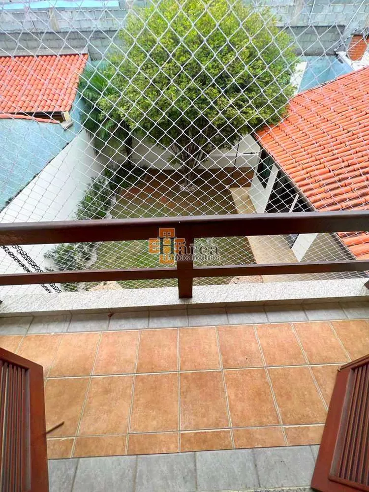 Sobrado à venda com 3 quartos, 242m² - Foto 8