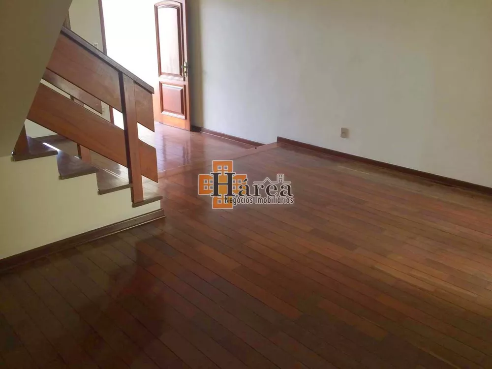 Sobrado à venda com 3 quartos, 159m² - Foto 4