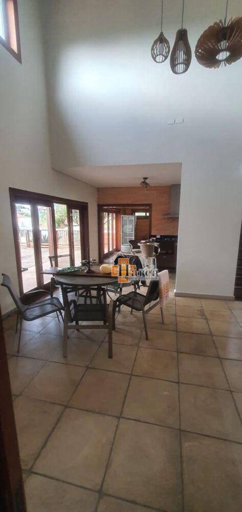 Sobrado, 3 quartos, 215 m² - Foto 3