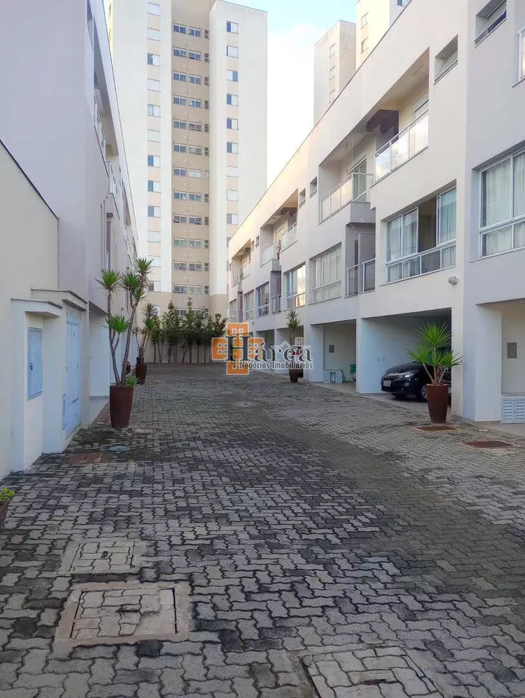 Sobrado à venda com 2 quartos, 138m² - Foto 2