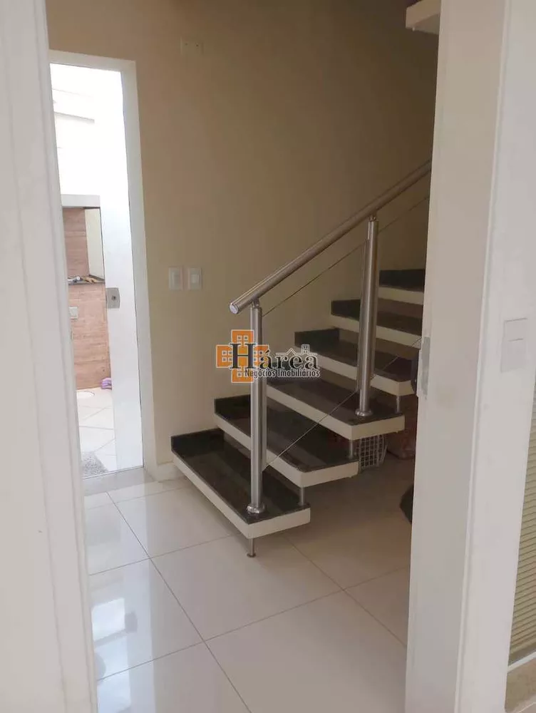 Sobrado à venda com 2 quartos, 138m² - Foto 12