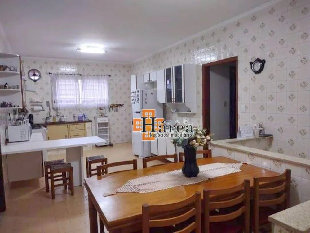 Casa, 3 quartos, 200 m² - Foto 7