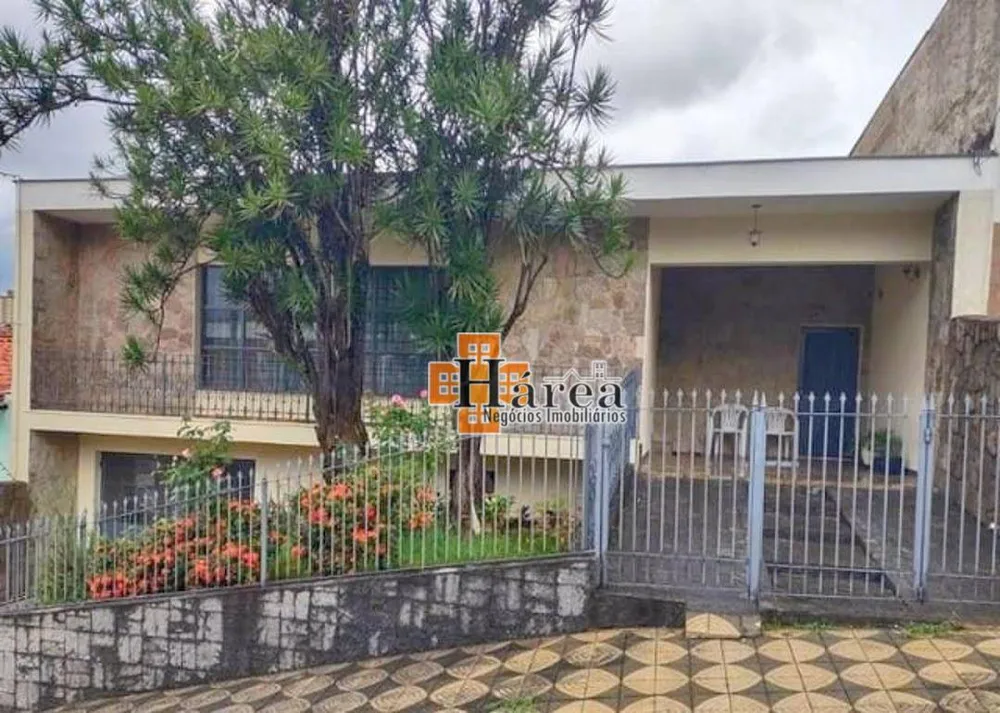 Casa, 3 quartos, 200 m² - Foto 1
