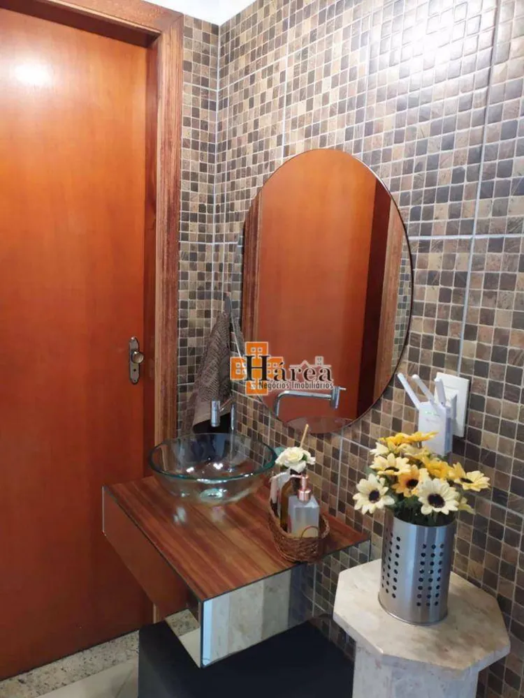 Sobrado, 4 quartos, 235 m² - Foto 1