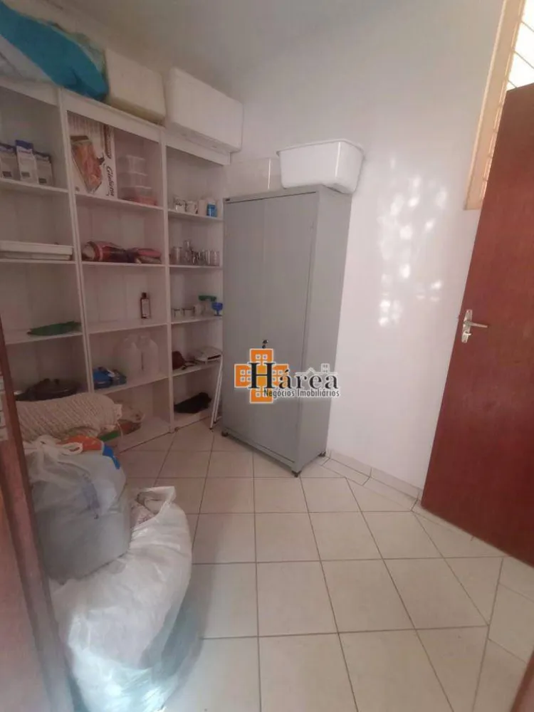 Sobrado, 4 quartos, 412 m² - Foto 2