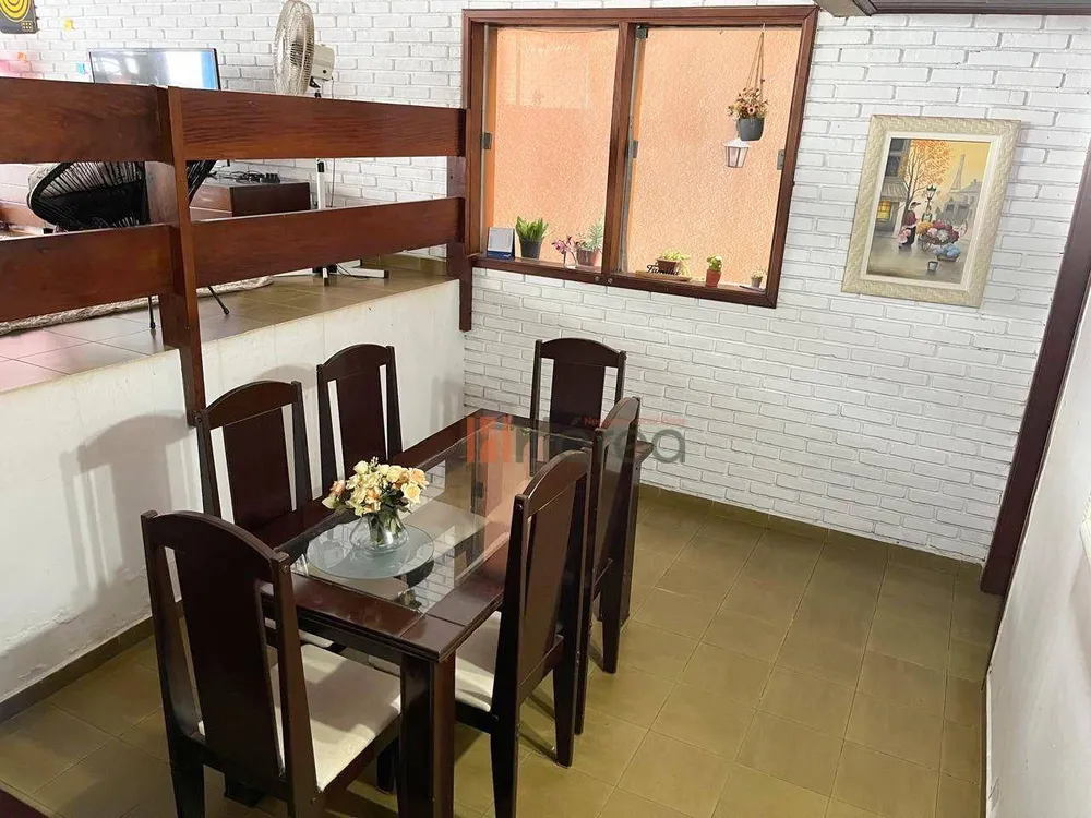 Sobrado, 3 quartos, 482 m² - Foto 3