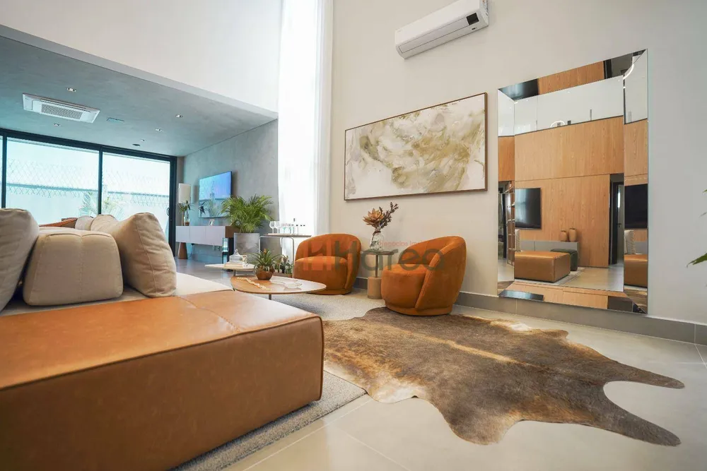 Sobrado, 4 quartos, 363 m² - Foto 1