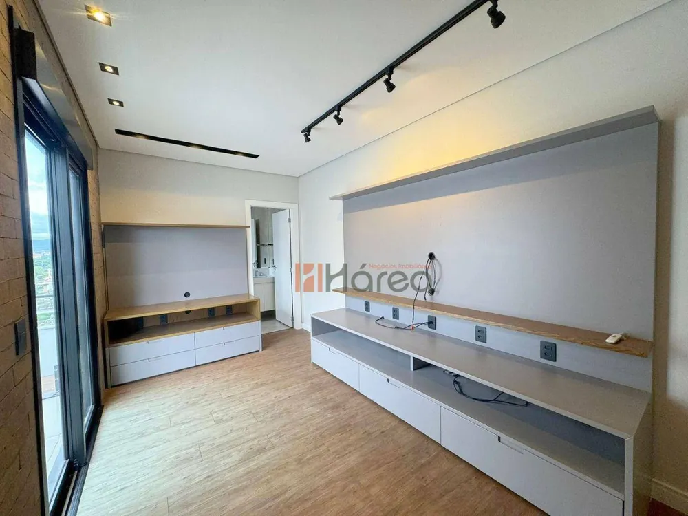 Sobrado, 3 quartos, 295 m² - Foto 2