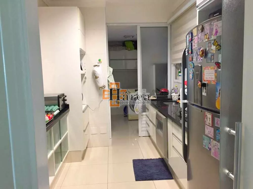 Apartamento à venda com 3 quartos, 139m² - Foto 7