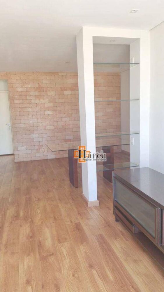 Apartamento à venda com 3 quartos, 121m² - Foto 7