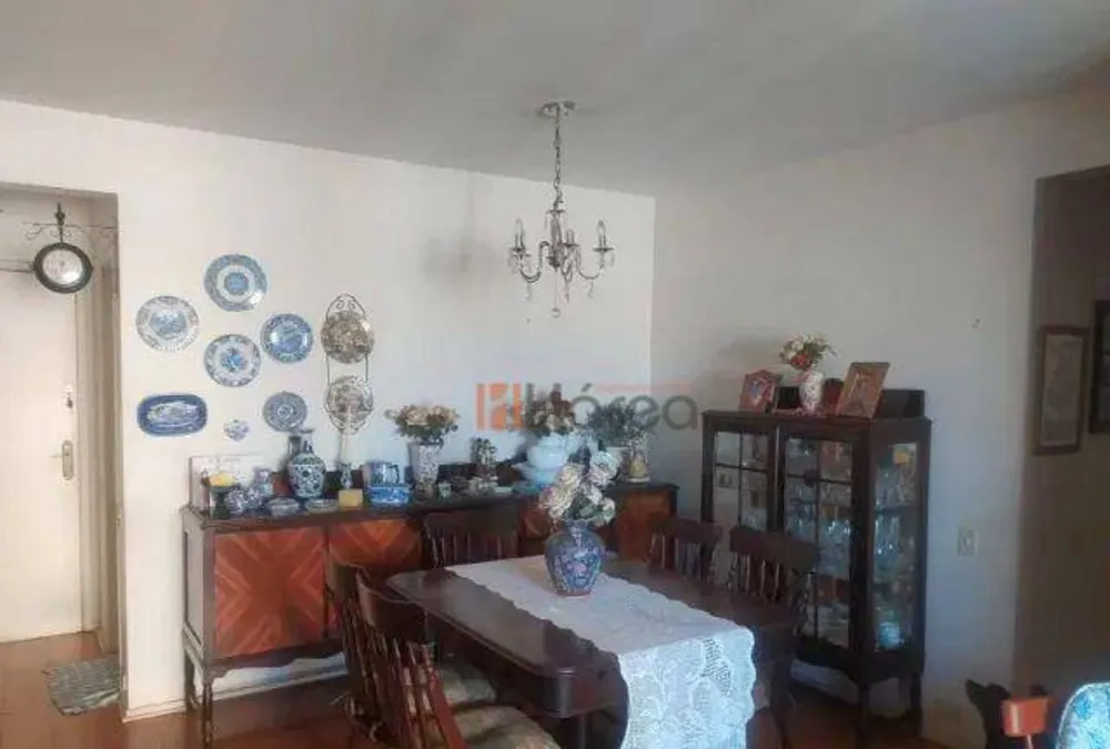 Apartamento, 3 quartos, 140 m² - Foto 1
