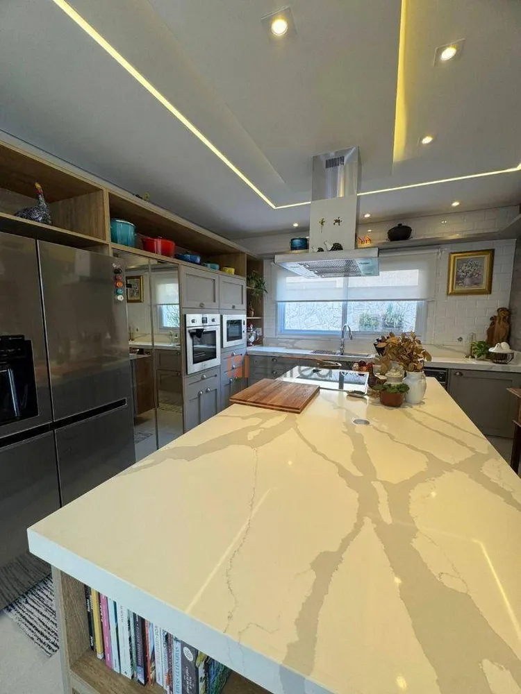 Sobrado, 4 quartos, 402 m² - Foto 16