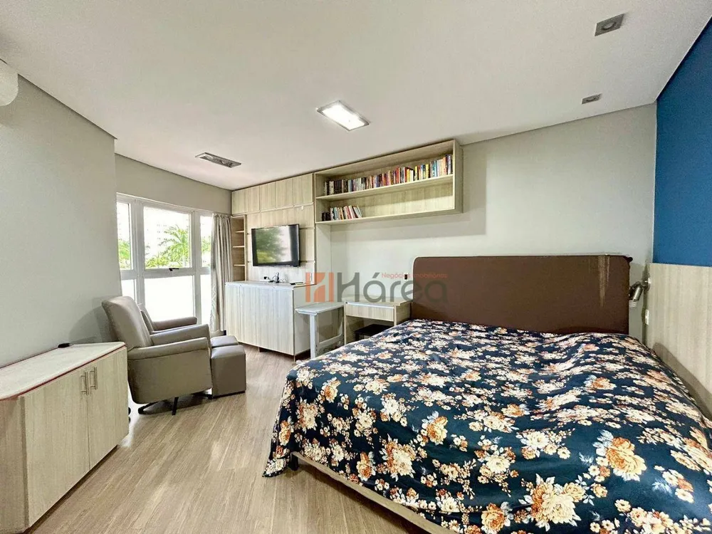 Apartamento, 3 quartos, 196 m² - Foto 5