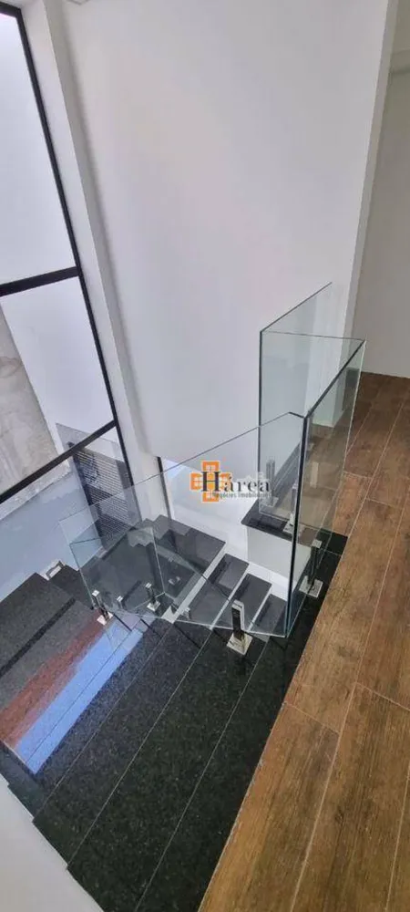 Sobrado, 3 quartos, 206 m² - Foto 2