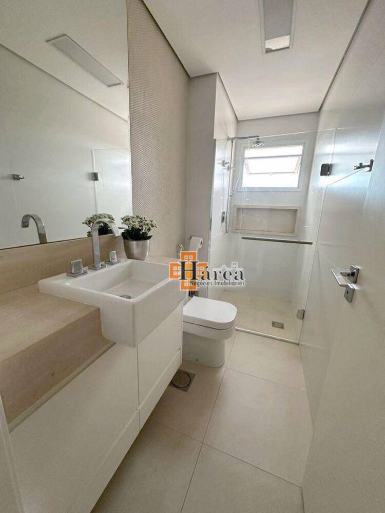 Apartamento, 3 quartos, 215 m² - Foto 13