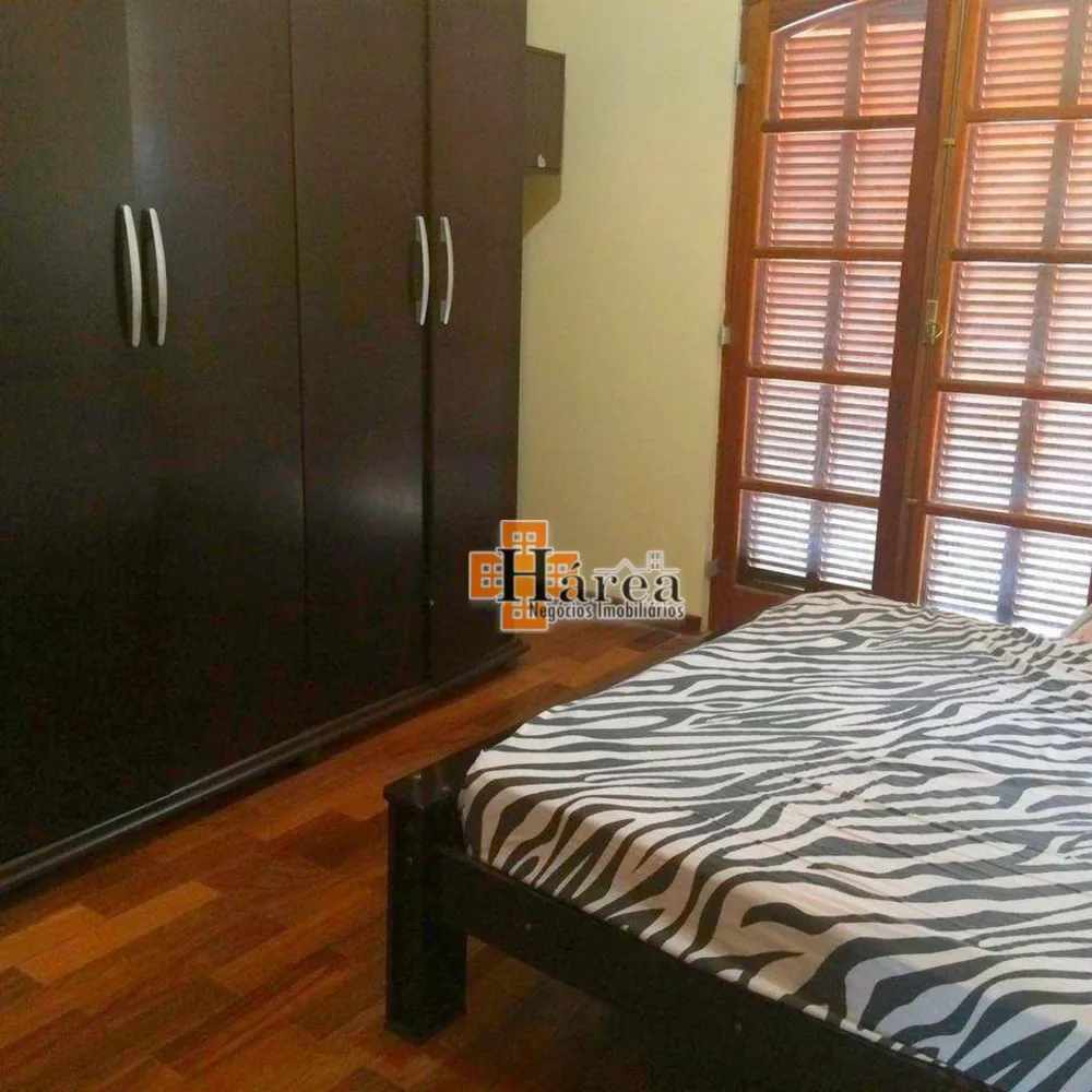 Sobrado, 3 quartos, 310 m² - Foto 1