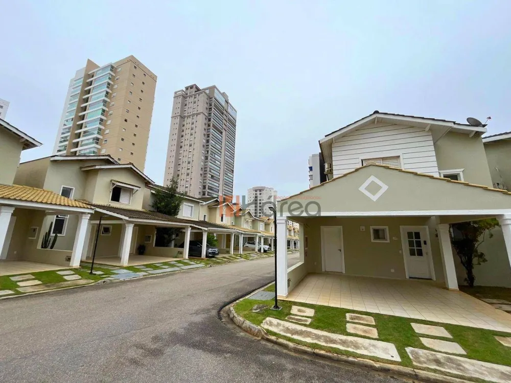 Sobrado, 3 quartos, 189 m² - Foto 1