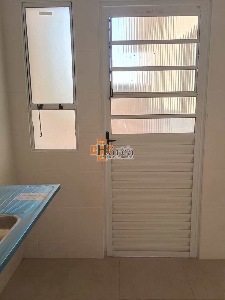 Casa de Condomínio à venda com 2 quartos, 51m² - Foto 3