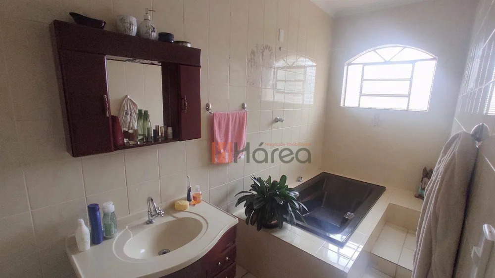 Casa, 4 quartos, 338 m² - Foto 5