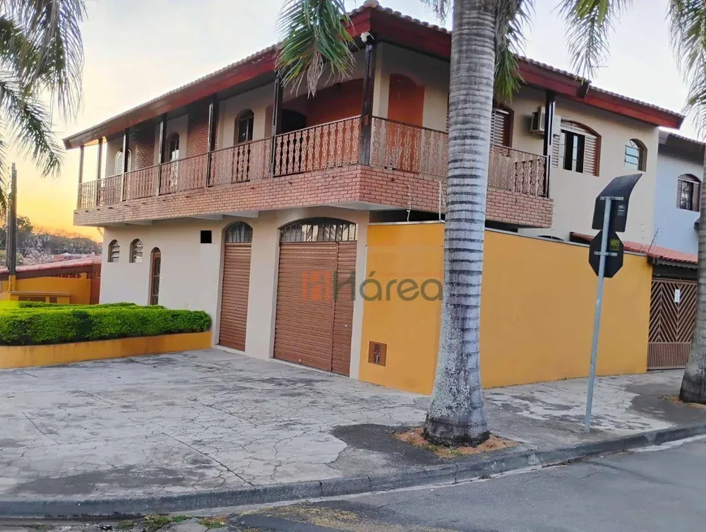 Casa, 4 quartos, 338 m² - Foto 1