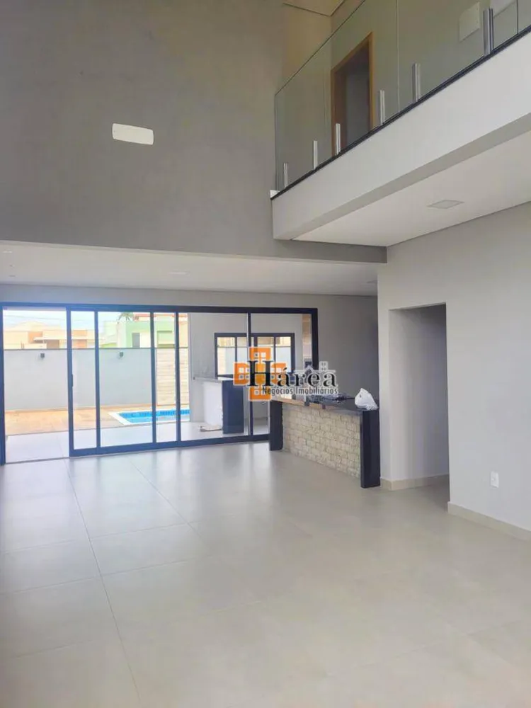 Sobrado, 3 quartos, 248 m² - Foto 3